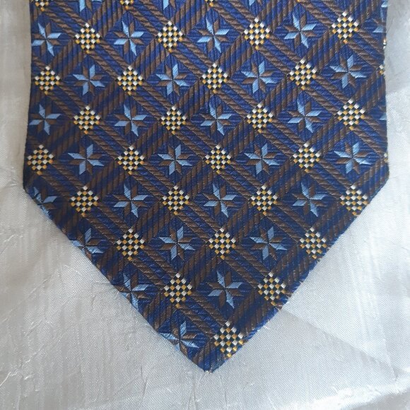 Valentino Cravatte 4" Navy Blue Patterned 100% Silk Men's Neck Tie - Picture 4 of 10